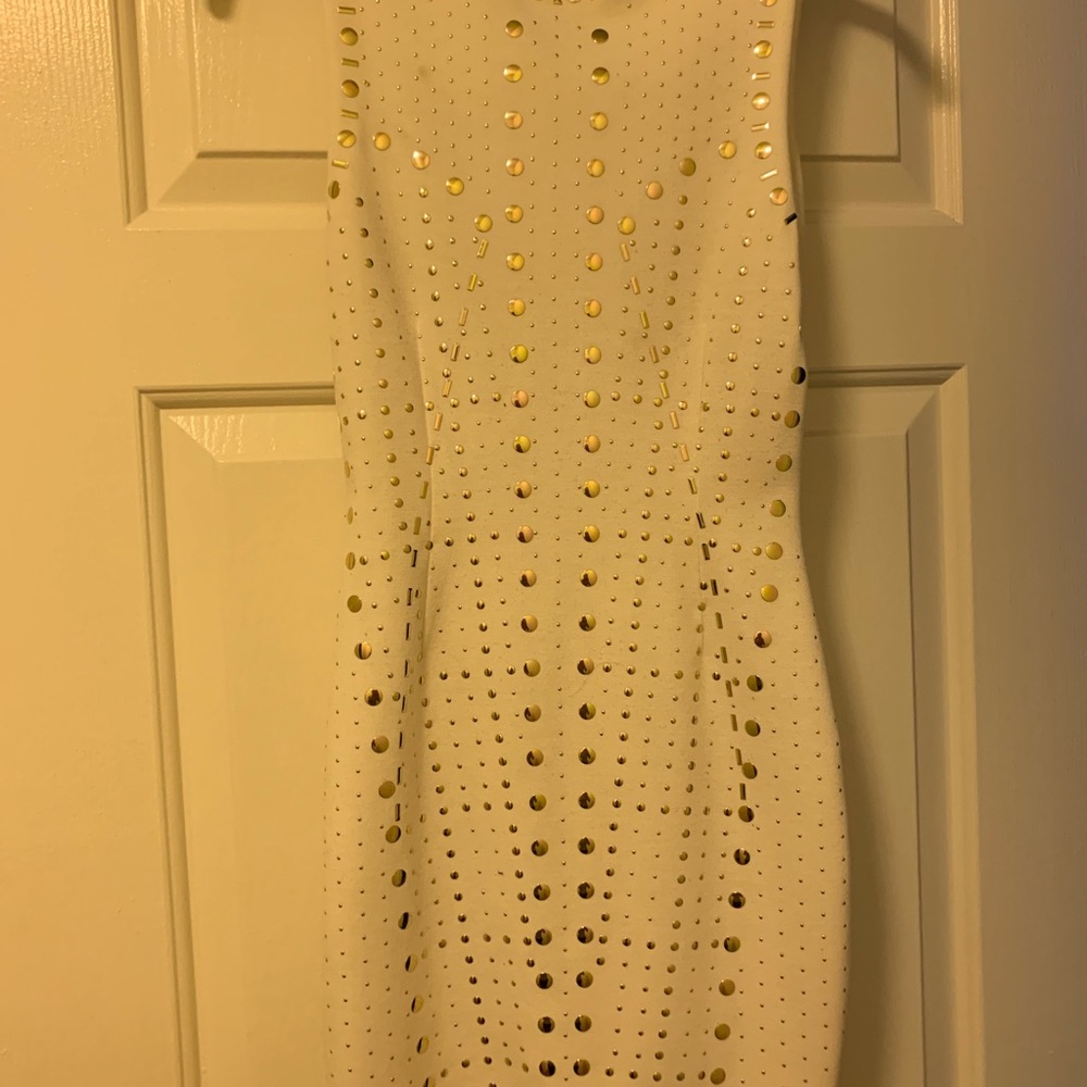 Guess studded 👗 - Picture 2 of 5
